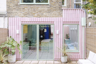 In London, a Victorian Gets a Bubblegum Pink Makeover