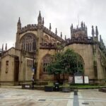 Manchester parks, London Fields, and the politics of the post-work pint – manchestermill.co.uk