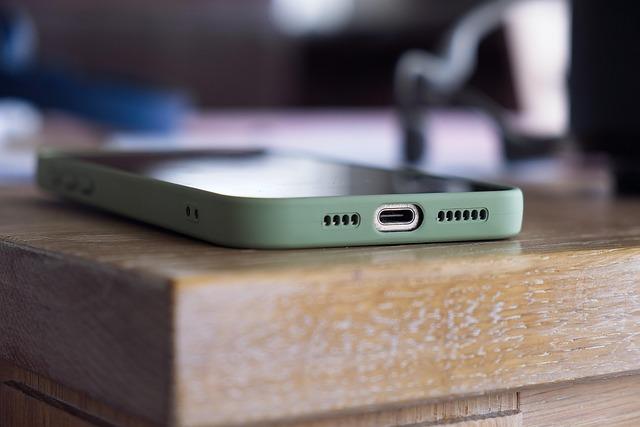 I had phone stolen in the street. When the thief gave it back, I said thanks – The Times