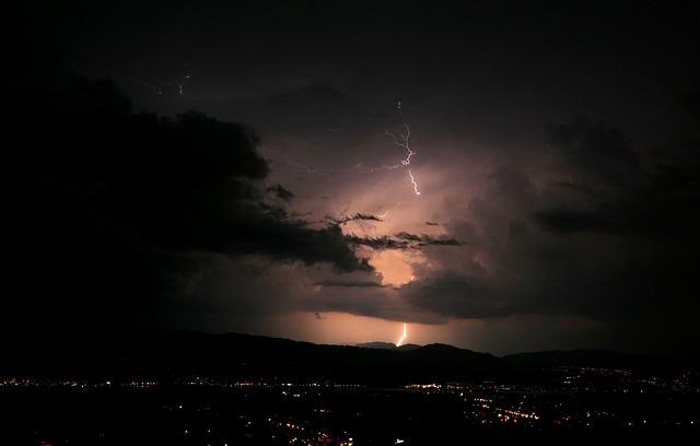 Netball Super League Grand Final: London Pulse seeking to deny Loughborough Lightning three-peat in ‘chess match’ final – Sky Sports