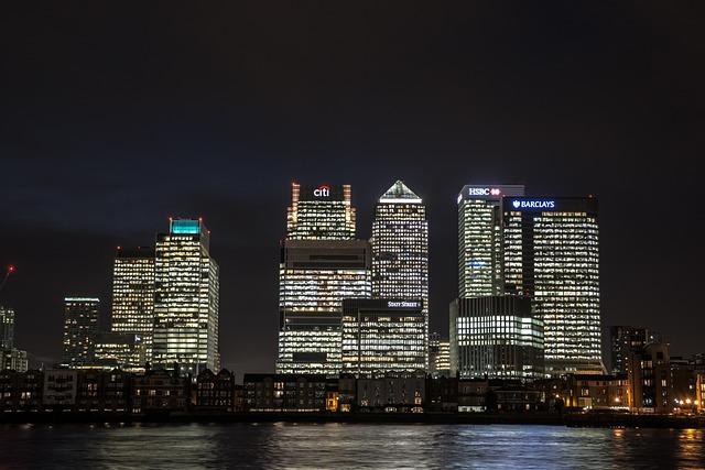 News | London business hub Canary Wharf evolves into destination for locals, hotel guests – CoStar