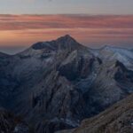 Politicians must confront lies used by populists, Starmer tells London summit – The Guardian