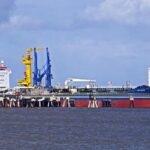 Geopolitical tensions and inventory surges fuel oil market volatility – London Business News