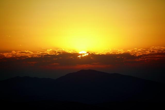 ‘I’m Sorry, Prime Minister’ review — Griff Rhys Jones and Clive Francis are wonderful sparring partners in this witty comedy – London Theatre