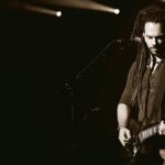 MGK fan falls through hole in stage during London show: ‘The coolest thing you could have ever f—ing done’ – Entertainment Weekly