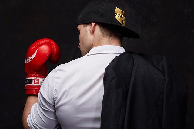 Lerone Murphy undercard suffers blow as fight cancelled hours before UFC London – The Mirror