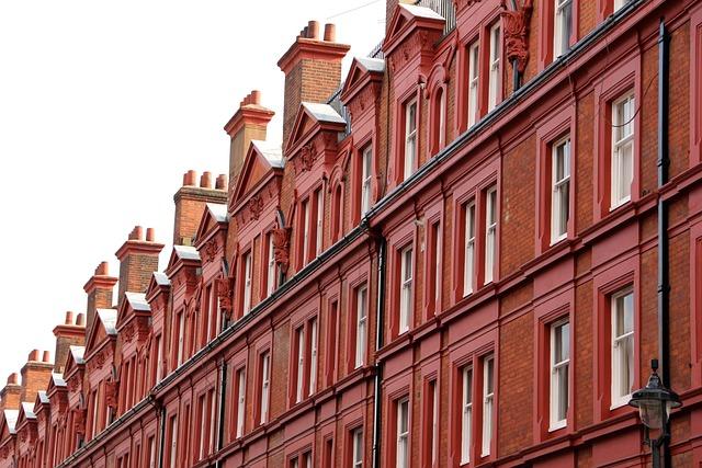 London house prices fall for sixth consecutive month – Financial Times