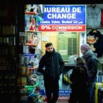 East London shop workers threatened with acid attacks by thieves – BBC