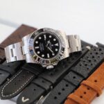 Watch: Terror as Rolex robbers wielding chainsaw smash into jewellers – London Evening Standard