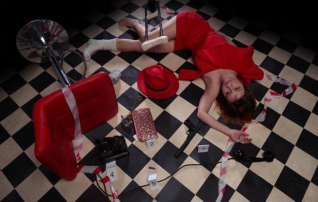 Murder investigation opened after death of woman in Hounslow – BBC