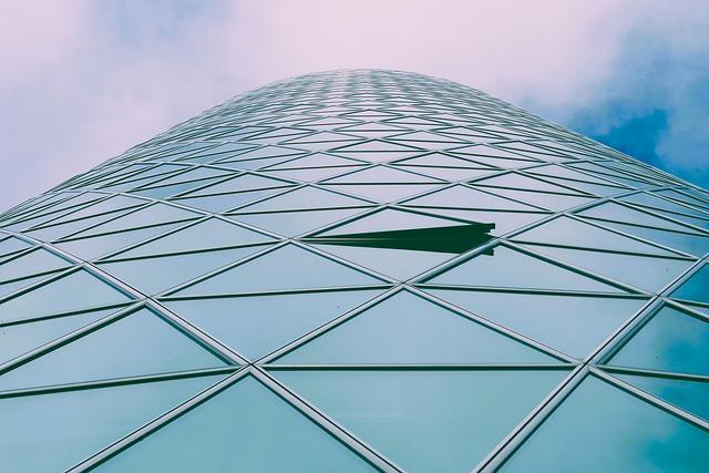 Category Is: Macbeth all-drag Shakespeare to play the Emerald Theatre in London – West End Theatre