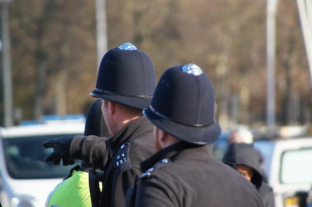 Four arrested in connection with courier fraud offences – City of London Police