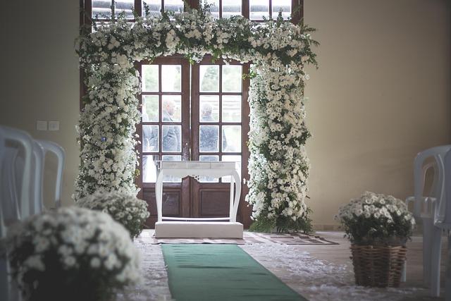 Dua Lipa and Callum Turner Get Married at London’s Old Marylebone Town Hall – The New York Times