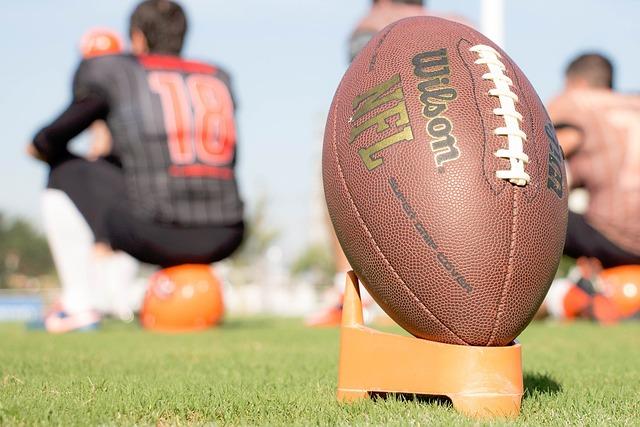 NFL world reacts to Drake London’s massive contract extension – Yahoo Sports