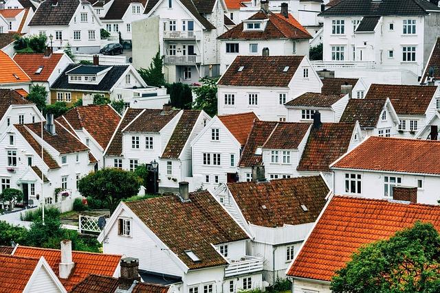 Wealthy are still putting their millions in London property – The Times