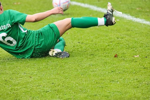 Alexia Putellas: Former Barcelona midfielder decides to join London City Lionesses on a free transfer – Sky Sports